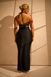 Long Shaping Swim Skirt with Knot-front and Split-leg RELR