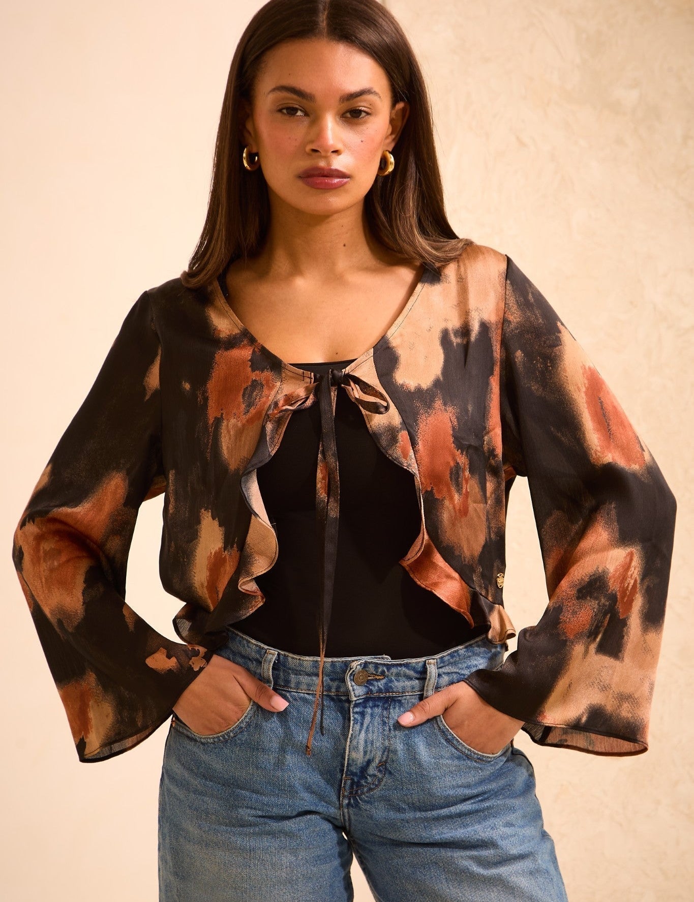 From Sunshine to Showers: Transitional Wardrobe Staples