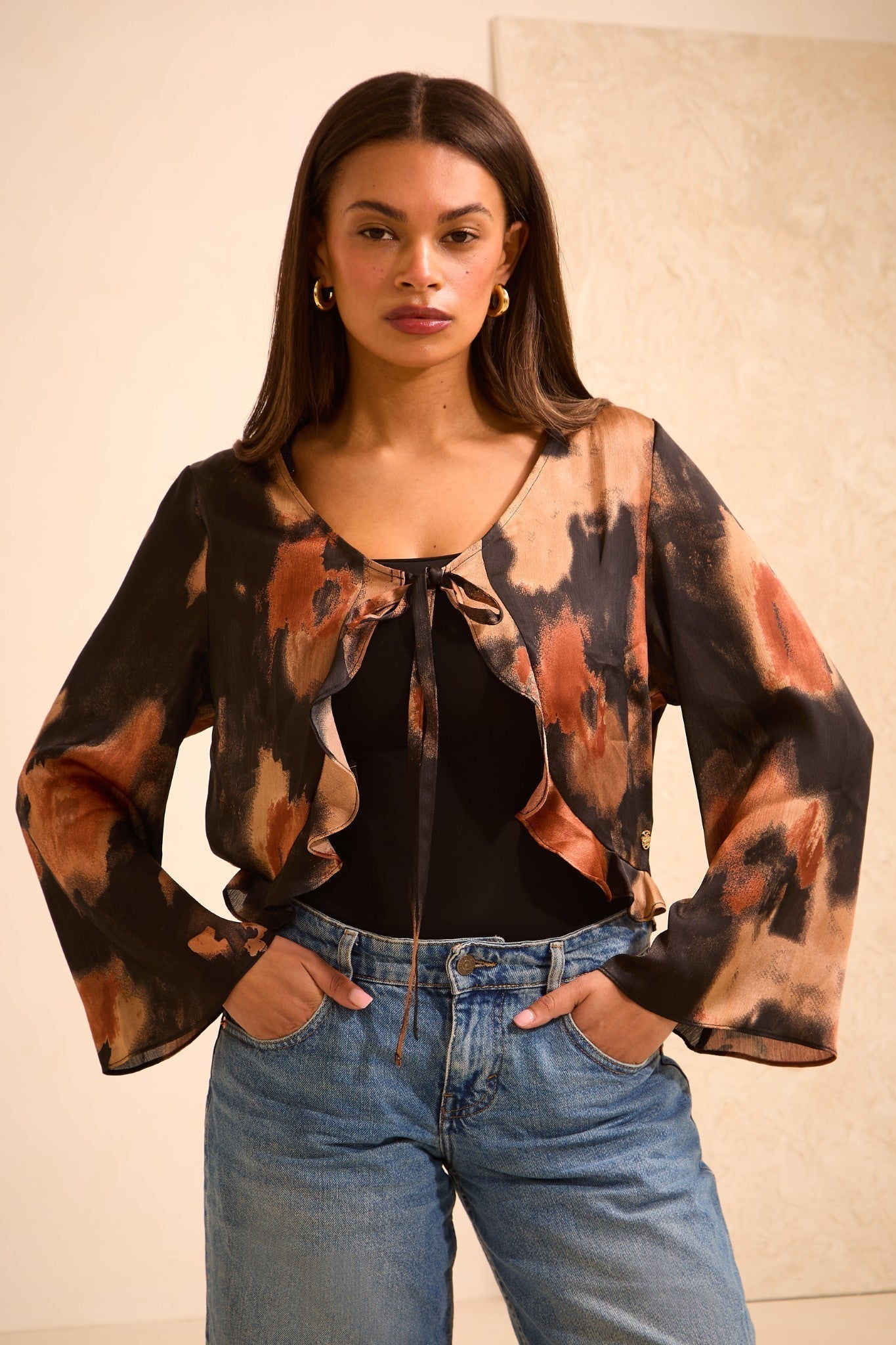 From Sunshine to Showers: Transitional Wardrobe Staples