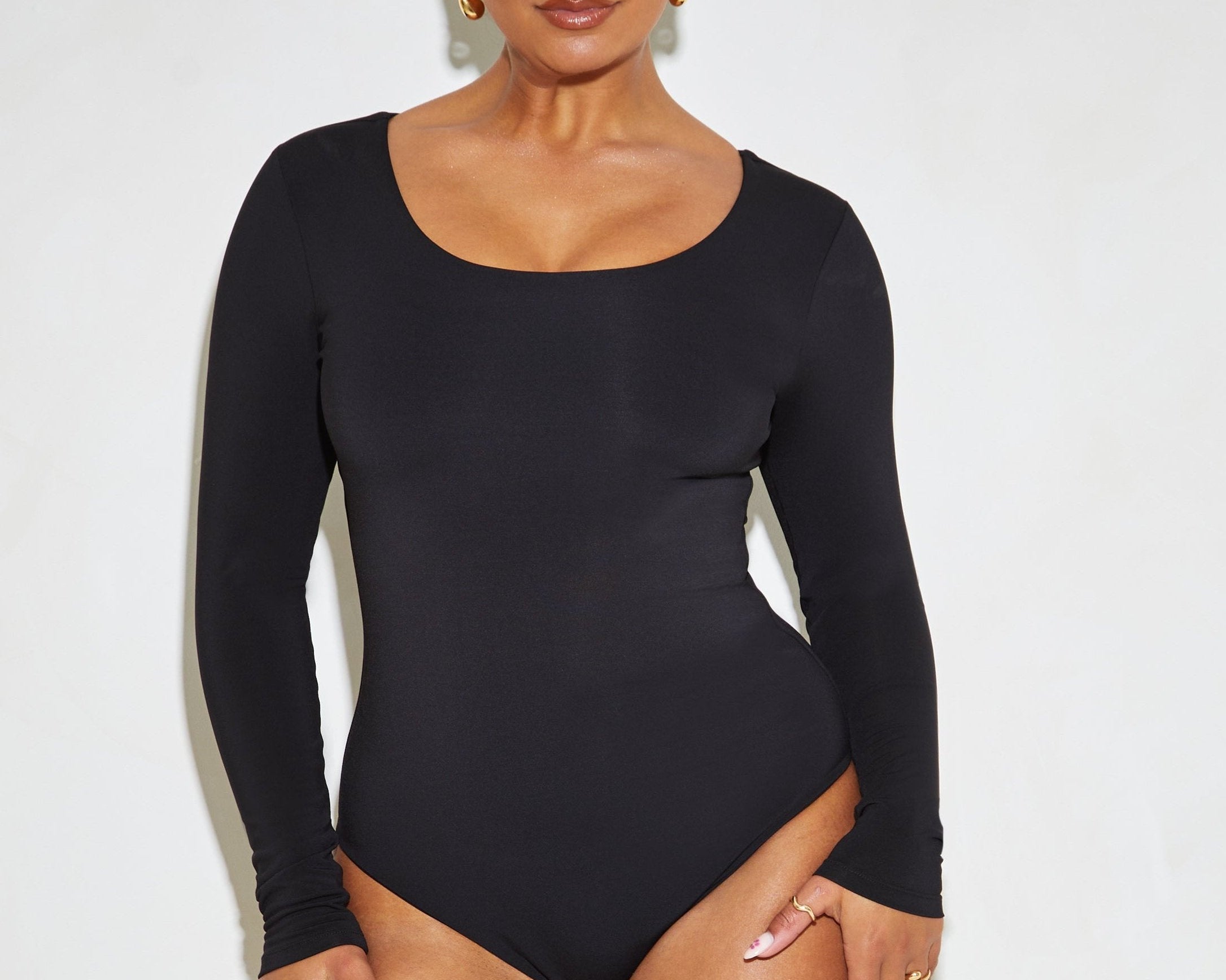 How-To-Style-Your-Black-Long-Sleeved-Bodysuit-This-Spring RELR