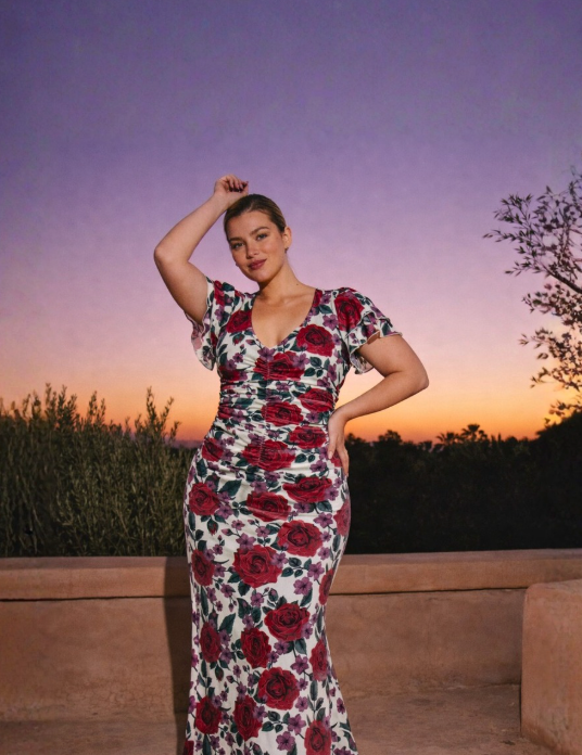 The Most Flattering Maxi Dress If You Carry Weight Around Your Middle