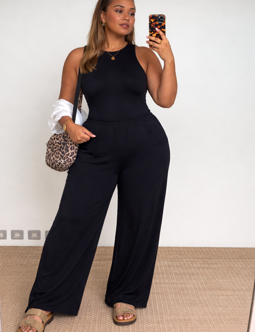 The Liv Trousers: Effortless Outfits That Still Look Smart