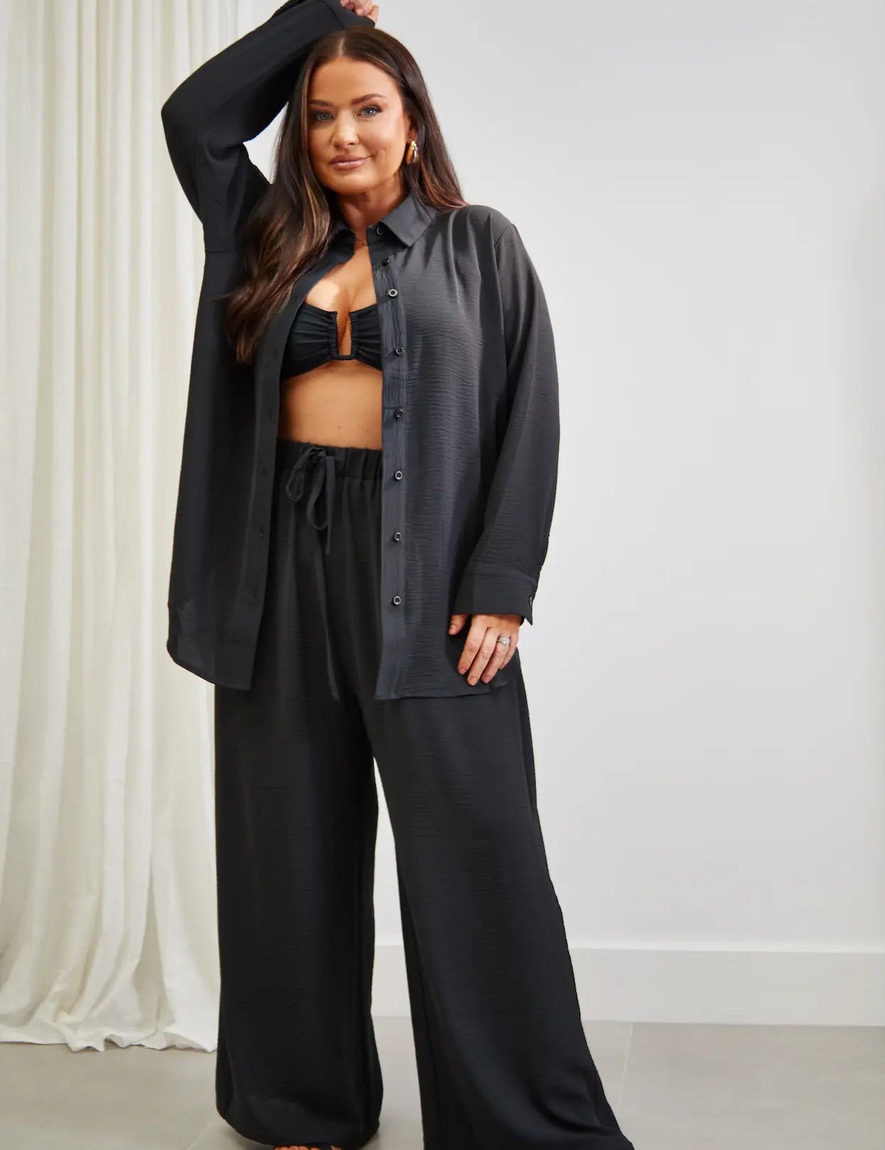 What to Wear with Wide-Leg Trousers (Easy, Flattering Outfit Ideas)