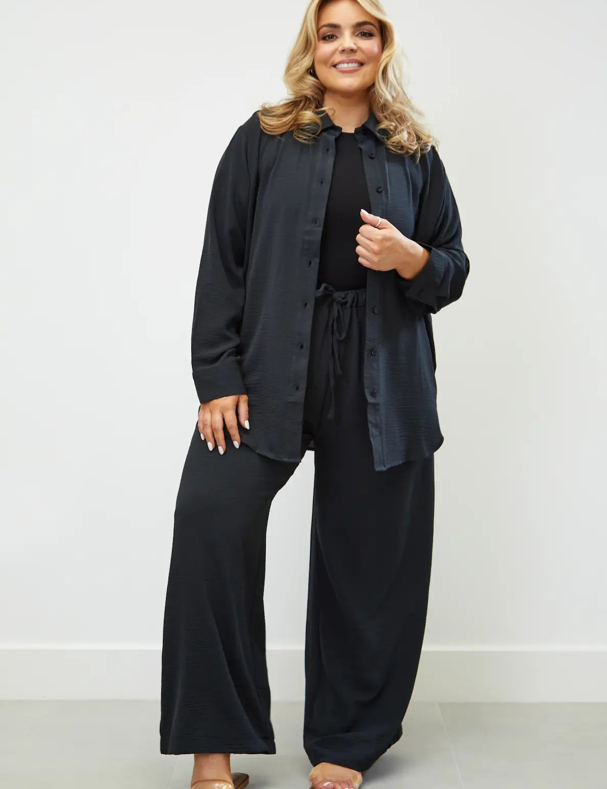 The Olivia Trousers: Comfortable, Flattering Trousers That Still Look Put-Together