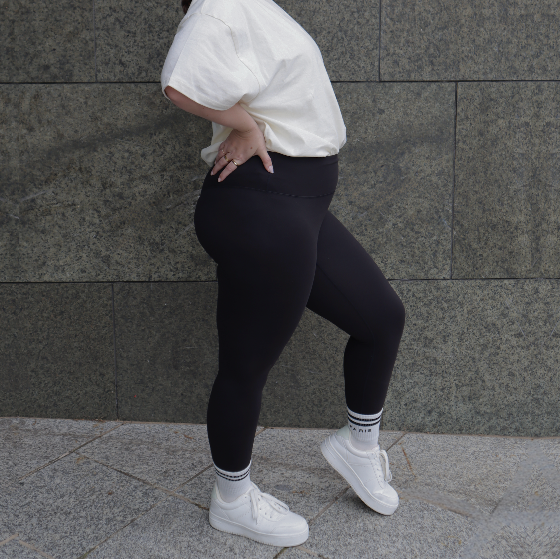 How to Style Your RELR Butt-Lifting Leggings for Literally Everything