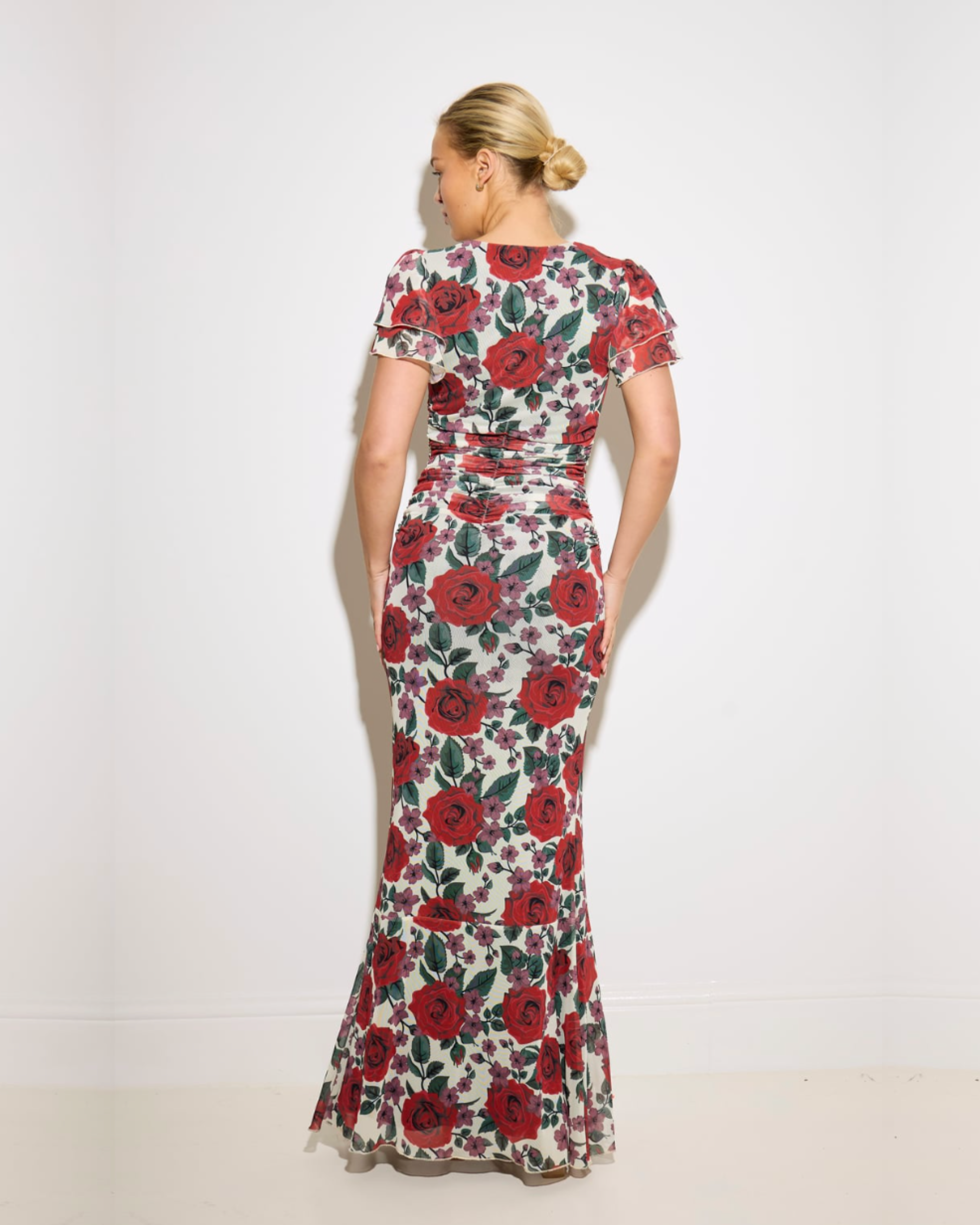 The Ivy Dress: The Effortless Dress You’ll Feel Good In All Day