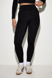 High Waisted Butt-Shaping Signature Leggings