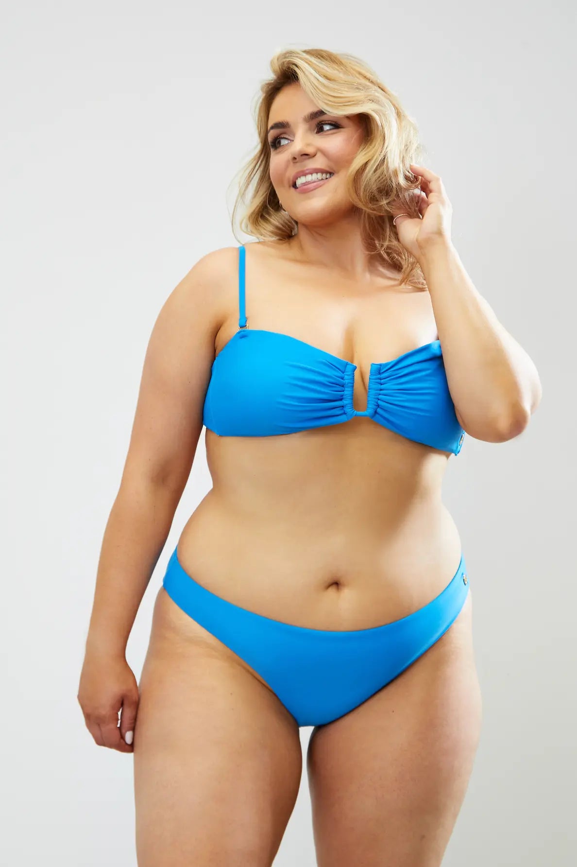 Bandeau U- Front Removable Strap Bikini Top in Ibiza Blue Elrstyle