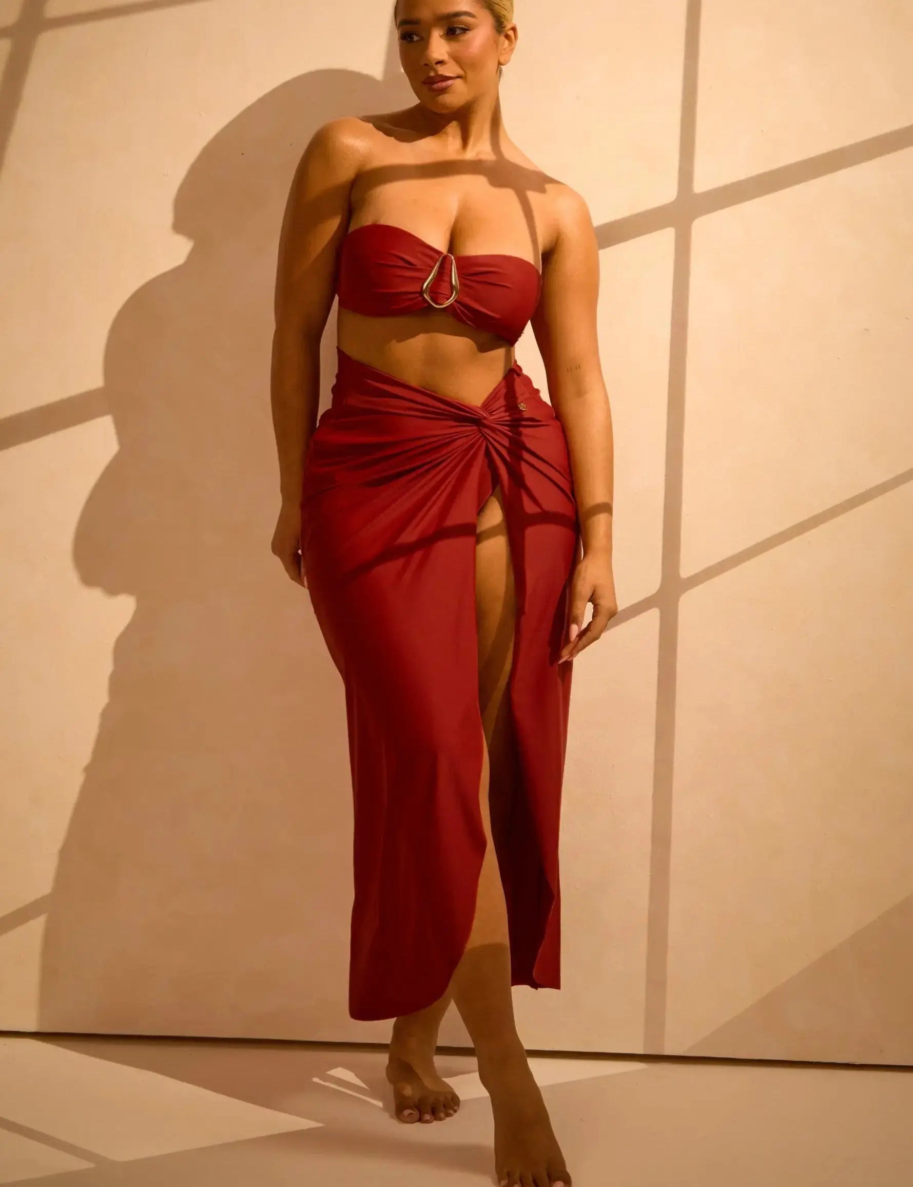 Long Shaping Swim Skirt with Knot-front and Split-leg - Rust RELR
