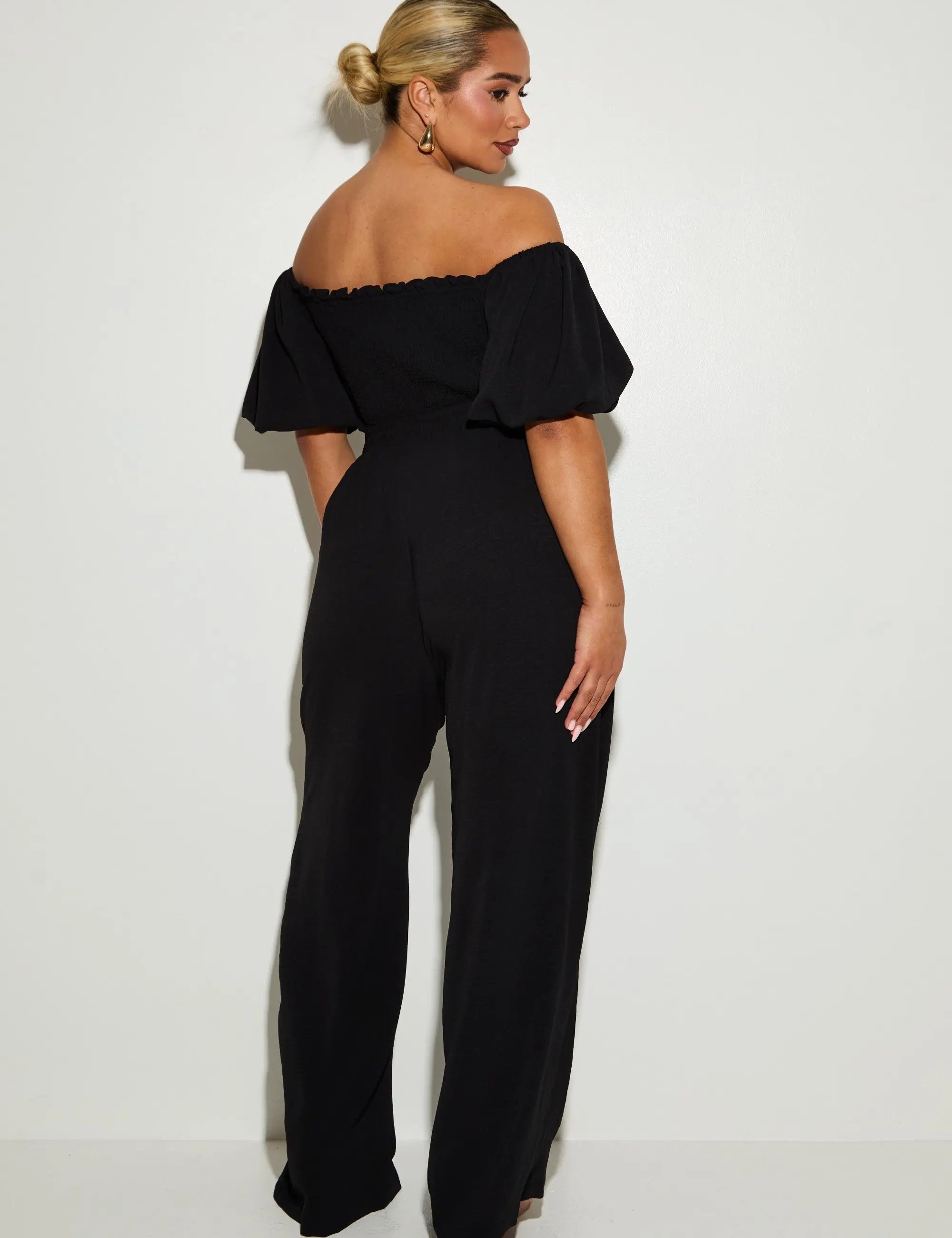 Off The Shoulder 'Bon' Crepe Top - Black RELR
