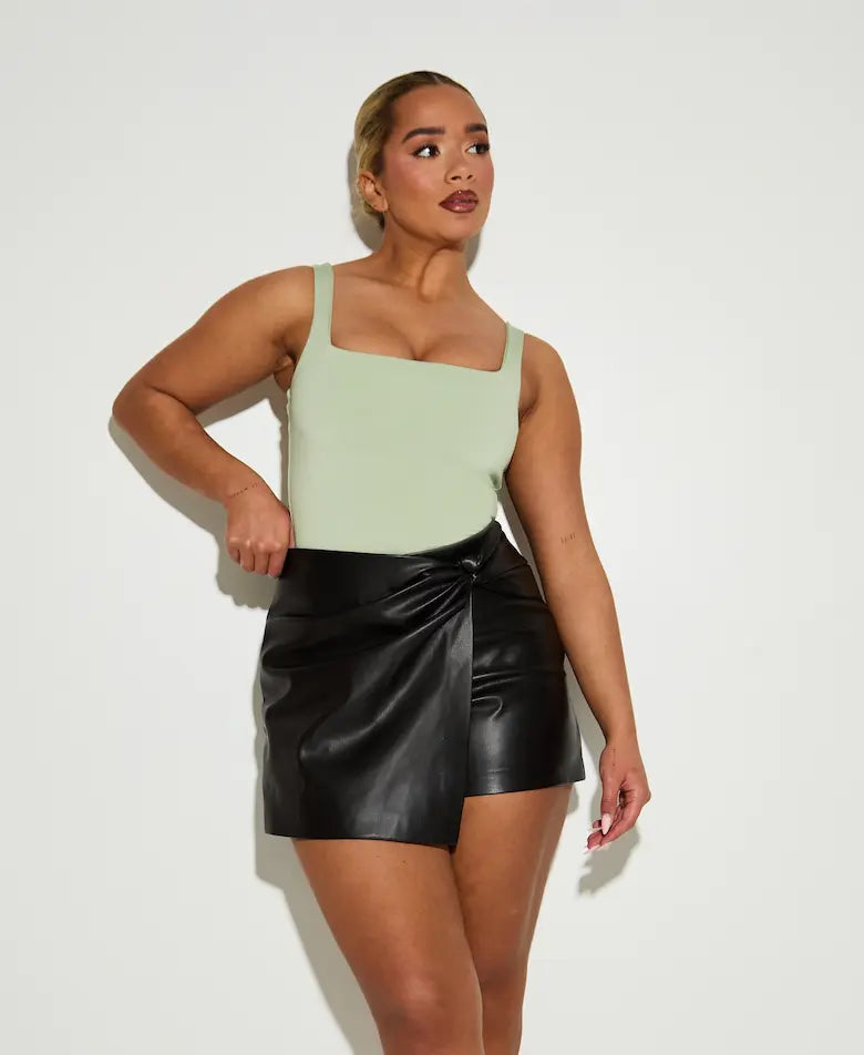 Square Neck Sleeveless 'Jade' Bodysuit - Matcha Elrstyle