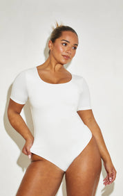 Scoop Neck Short Sleeve 'Megan' Bodysuit - Coconut Elrstyle